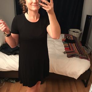 Natural Life short sleeve black dress